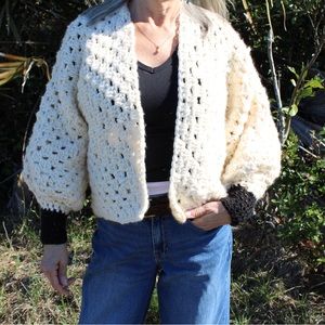 Cream Cropped Cardigan